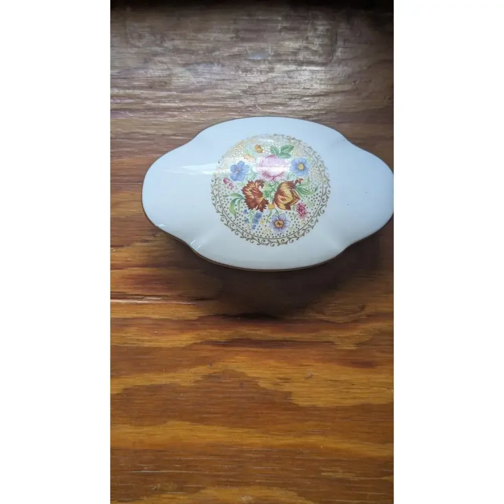 Vintage Limoges France Porcelaine Malbec Trinket Box 18th Century Louvre Decor